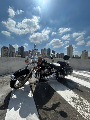HARLEY-DAVIDSON SOFTAIL HERITAGE CLASSIC 
